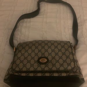 Authentic Vintage Gucci Handbag (Navy) 🙂